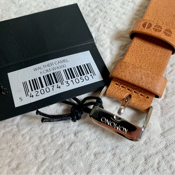 NWT Komono The Walther Camel Unisex Watch Leather Strap - Picture 4 of 9